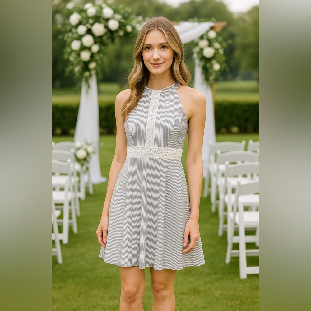 London Times Seersucker Gray and White Mini Dress Size 4